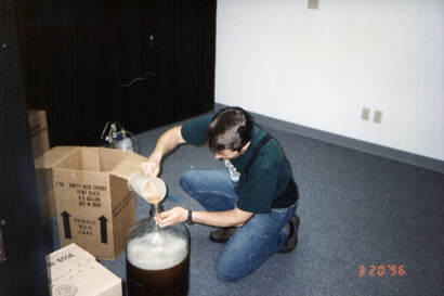 Picture of Greg Koch with homebrew kit